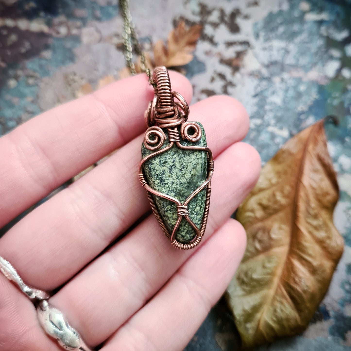 Serpentine Amphora Pendant