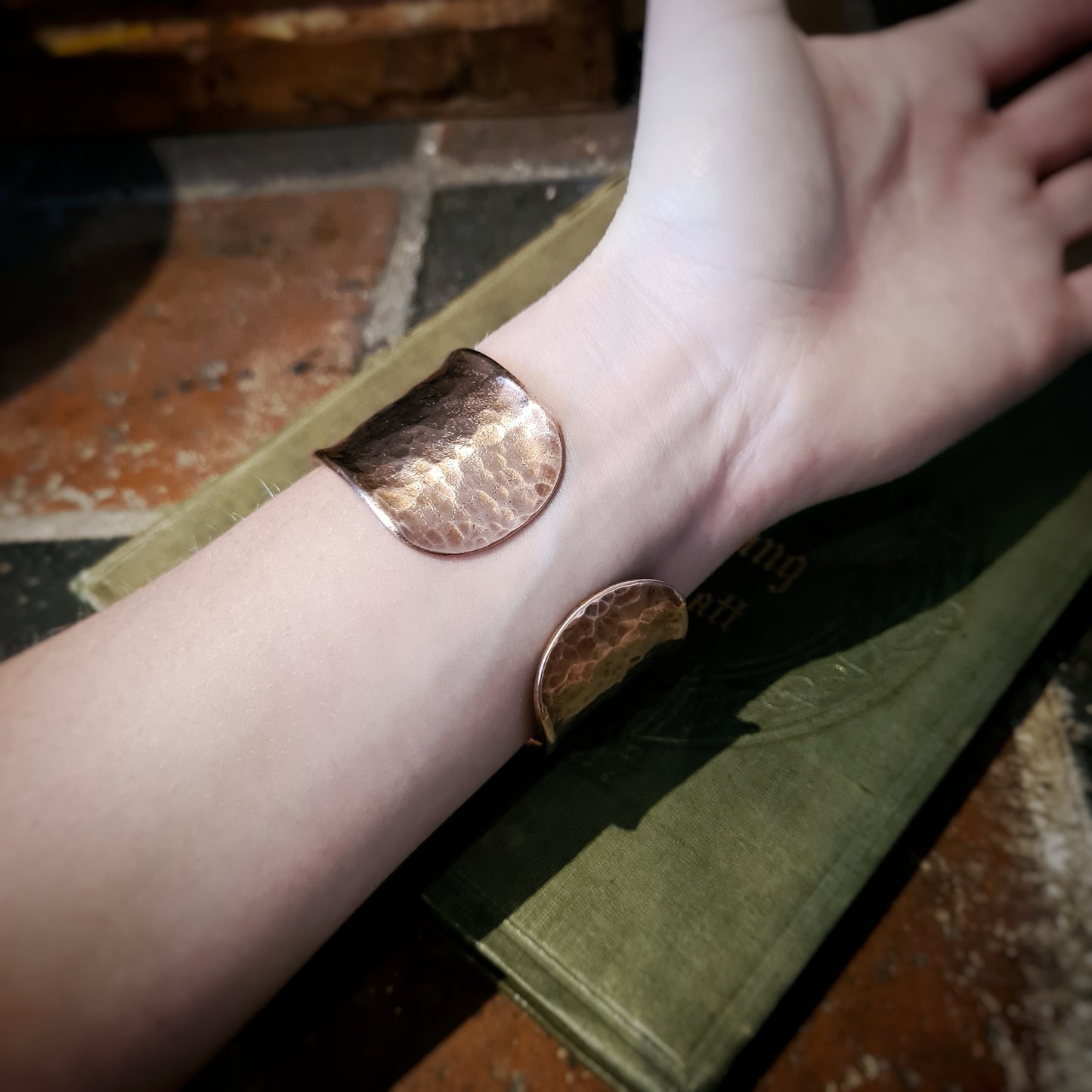 3.3cm Wide Copper Cuff